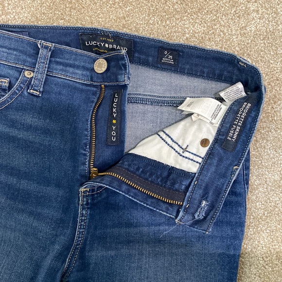 Lucky Brand Jeans - Picture 2 of 3